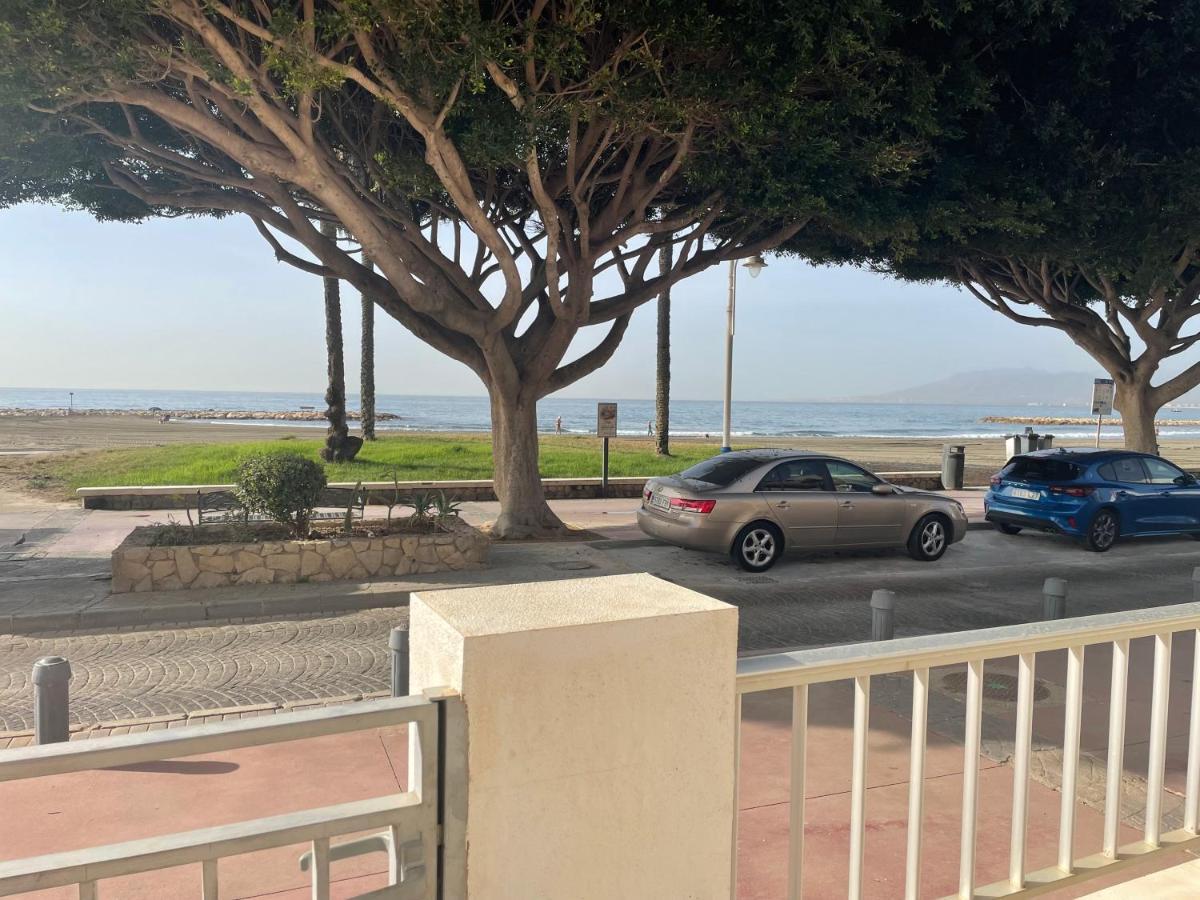 Beachfront House マラガ エクステリア 写真
